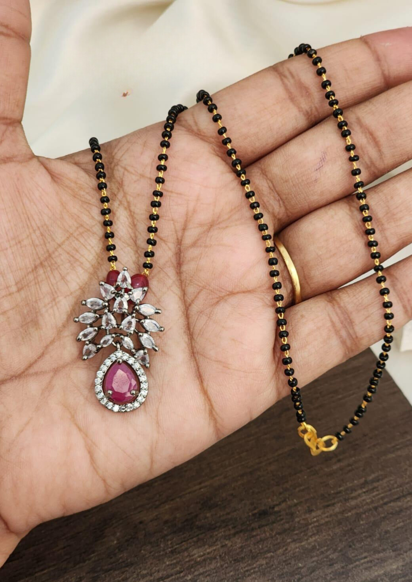 Victorian black bead chain