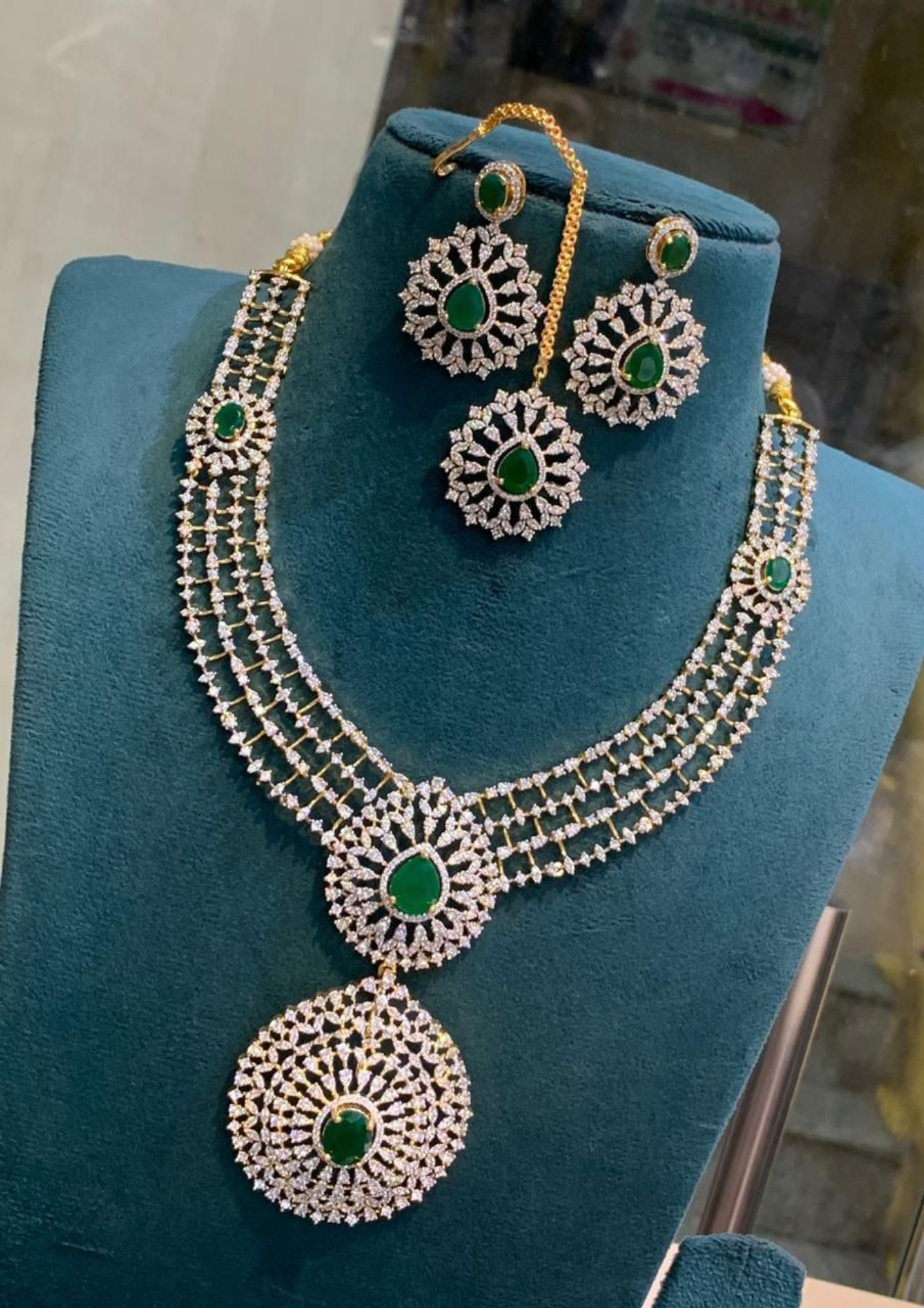 American diamond necklace and earrings maangtikka
