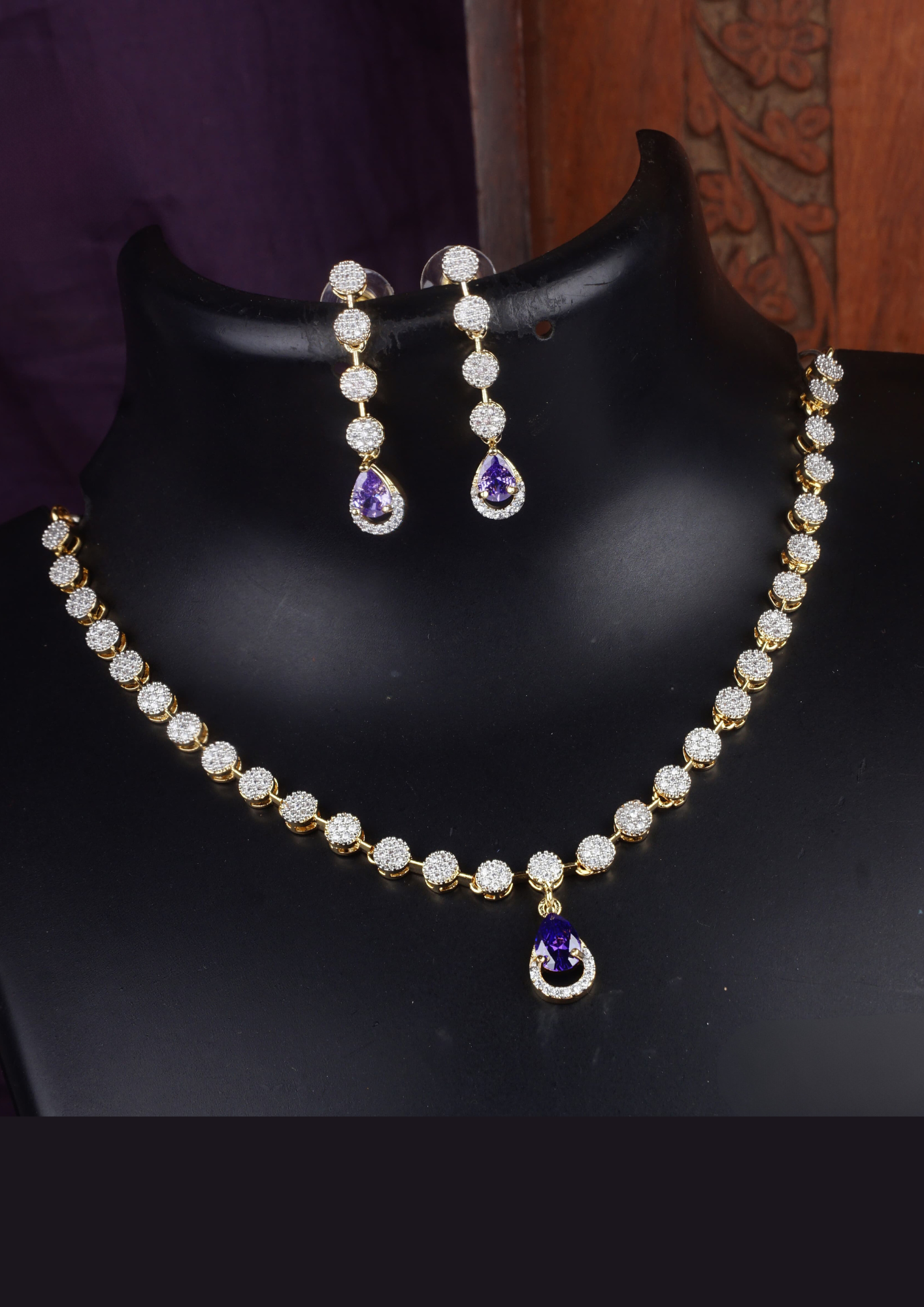 American diamond necklace with earrings