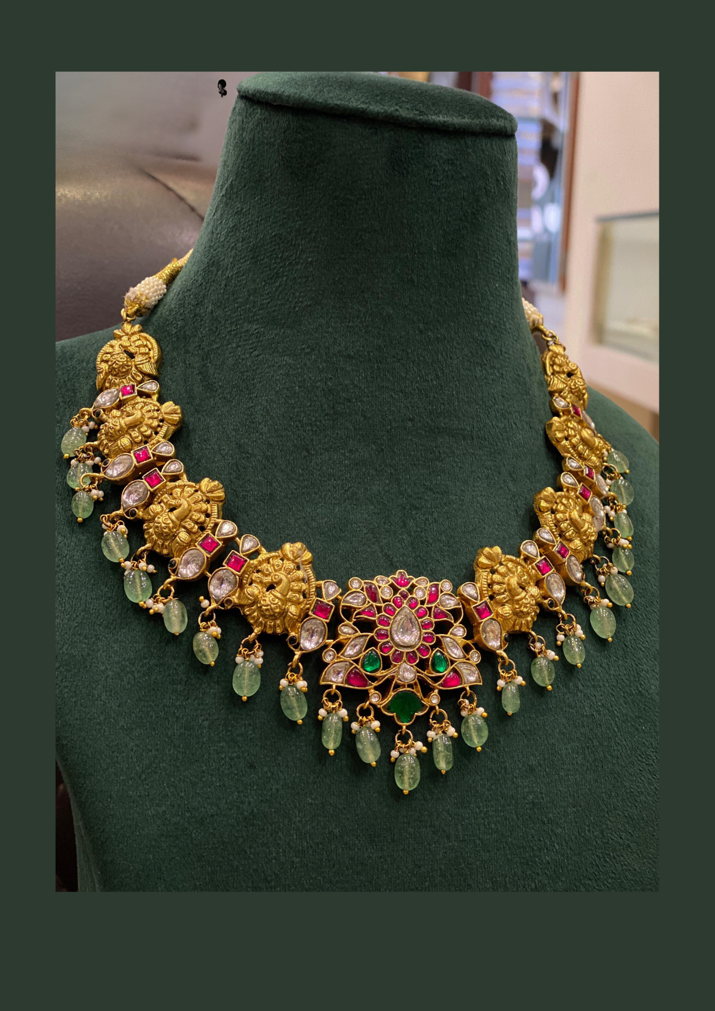 Kundan and beads necklace