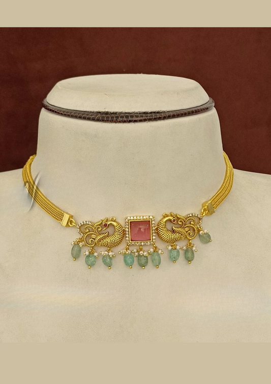 Kundan and beads choker